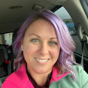 Meet your Posher, Carissa